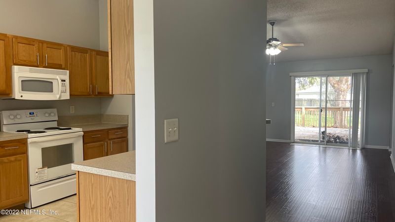 11517 Rolling River Blvd, Jacksonville, FL 32219
