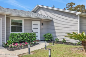 11530 Broad Leaf Dr, Jacksonville, FL 32225
