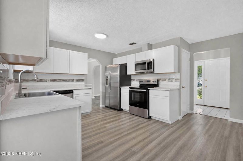 11561 St Josephs Rd, Jacksonville, FL 32223