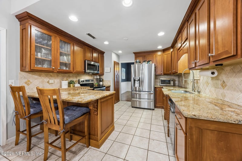 11563 Sedgemoore Dr, Jacksonville, FL 32223