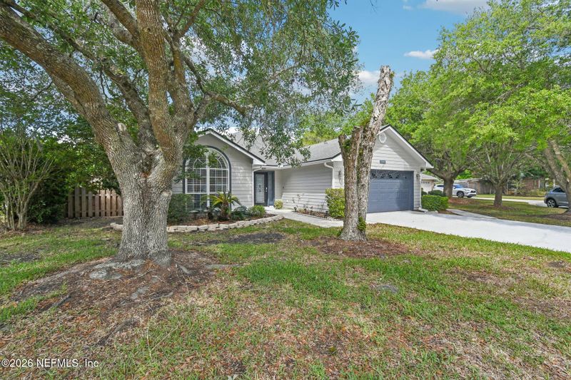 11570 Greenland Hideaway Dr E, Jacksonville, FL 32258