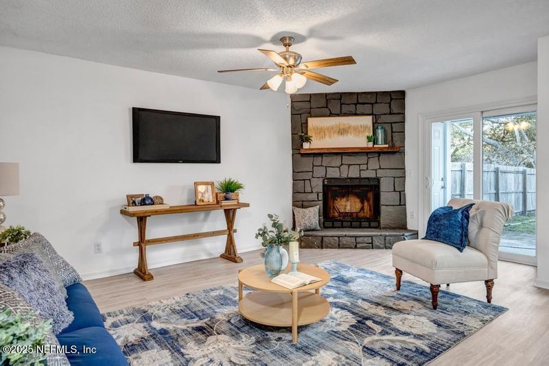 11581 Mccormick Rd, Jacksonville, FL 32225