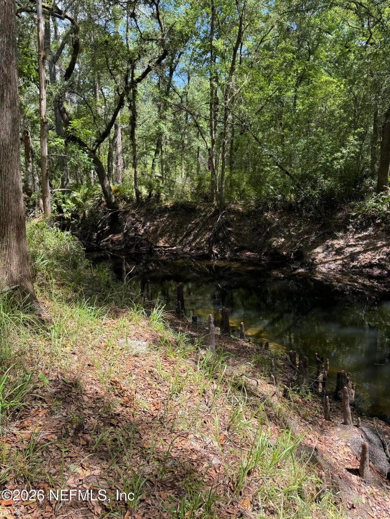 11583 E Confederate Dr, Macclenny, FL 32040