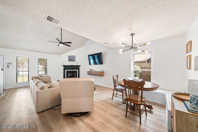 11588 Fort Caroline Lakes Dr, Jacksonville, FL 32225