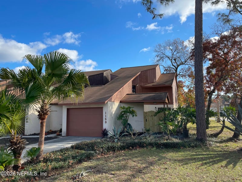 1159 E Romaine Cir E, Jacksonville, FL 32225