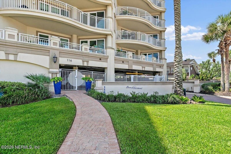 116 19th Ave N #203, Jacksonville Beach, FL 32250