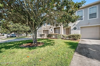11608 Hickory Oak Dr, Jacksonville, FL 32218