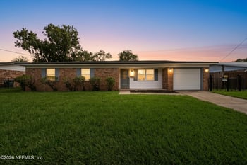 11620 Starfish Ave, Jacksonville, FL 32246