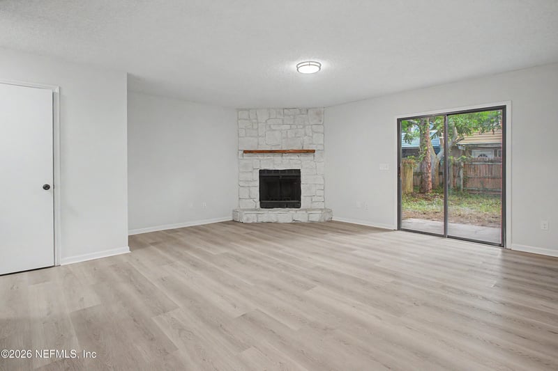 11624 Dunes Way Dr N, Jacksonville, FL 32225