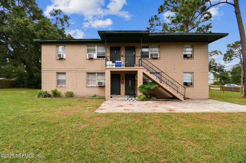 11628 Charlie Rd, Jacksonville, FL 32218
