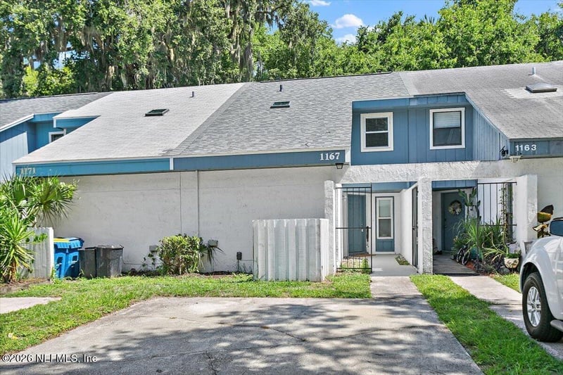 1167 Bayshore Dr N, Jacksonville, FL 32233