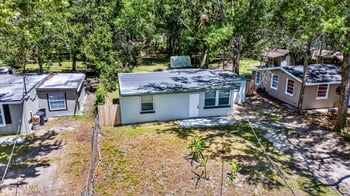 1167 Pangola Dr, Jacksonville, FL 32205