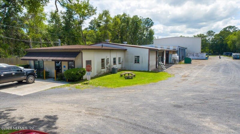 1168 Cahoon Rd S, Jacksonville, FL 32221