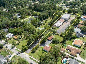 1168 Cahoon Rd S, Jacksonville, FL 32221