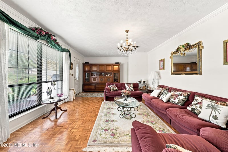 1169 Montego Rd E, Jacksonville, FL 32216