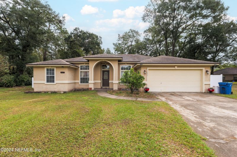 11699 Cherry Bark Dr E, Jacksonville, FL 32218