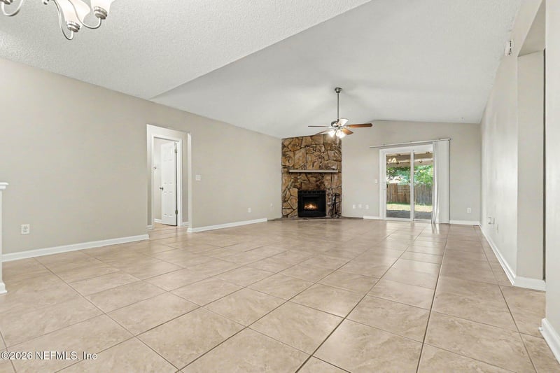 11737 Wattle Tree Ct, Jacksonville, FL 32246