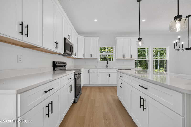 1177 Floyd St, Fleming Island, FL 32003