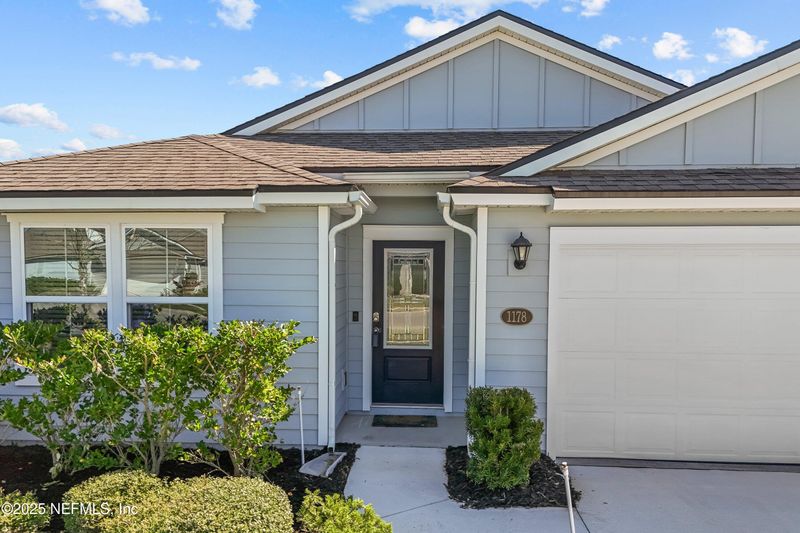 1178 Shetland Dr, St Johns, FL 32259