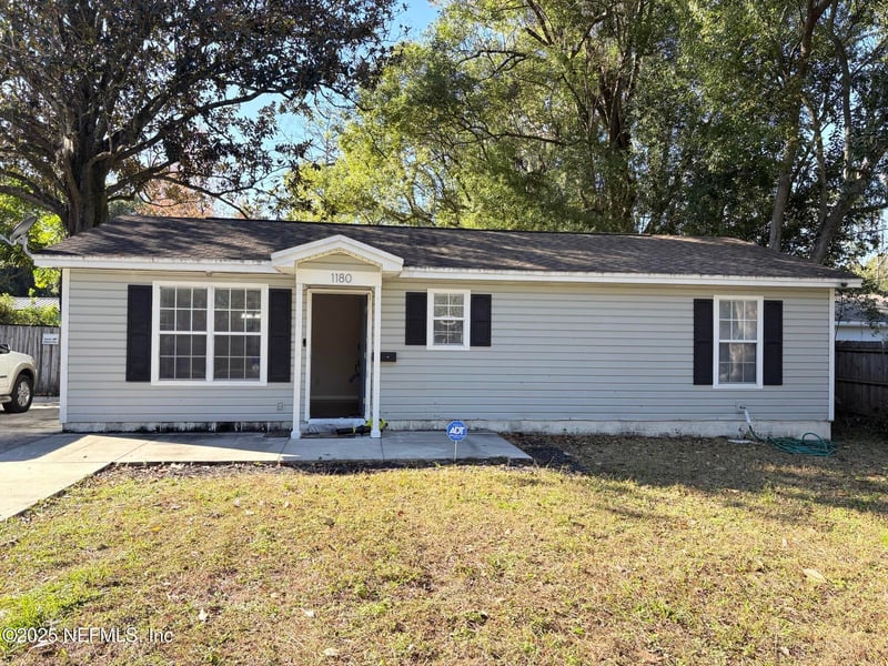 1180 Wycoff Ave, Jacksonville, FL 32205