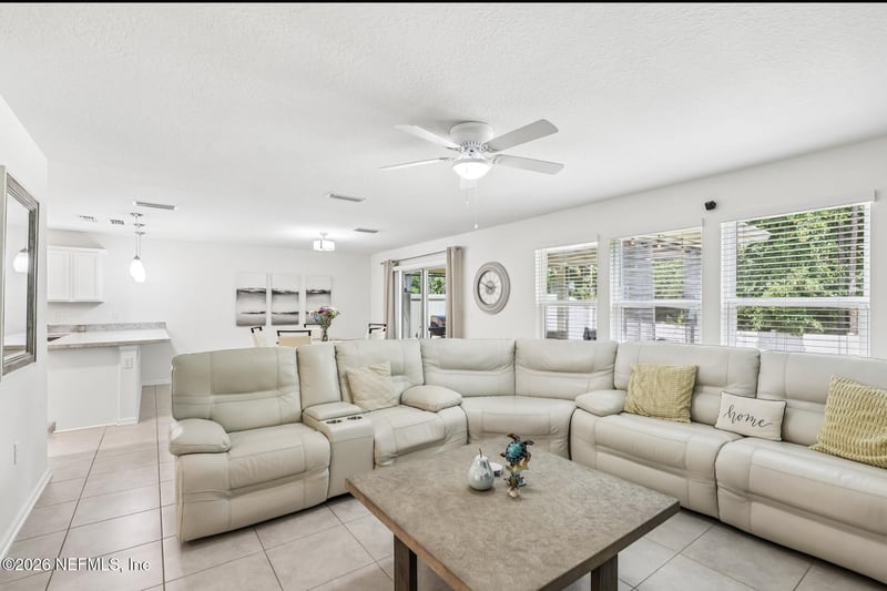 11800 Flowering Peach Ct, Jacksonville, FL 32256