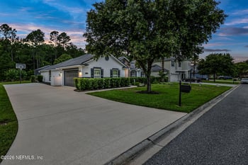 1184 Autumn Pines Dr, Orange Park, FL 32065