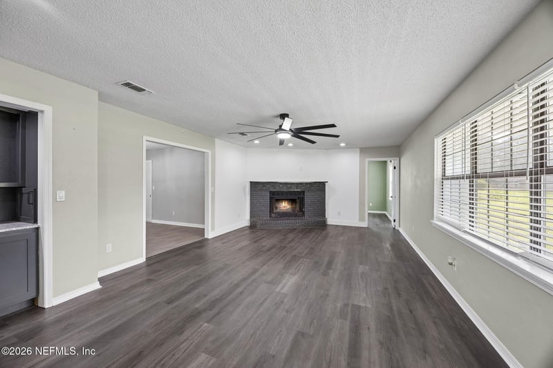 1184 Surrey Glen, Middleburg, FL 32068