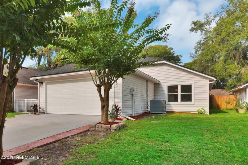 1189 Cove Landing Dr, Jacksonville, FL 32233