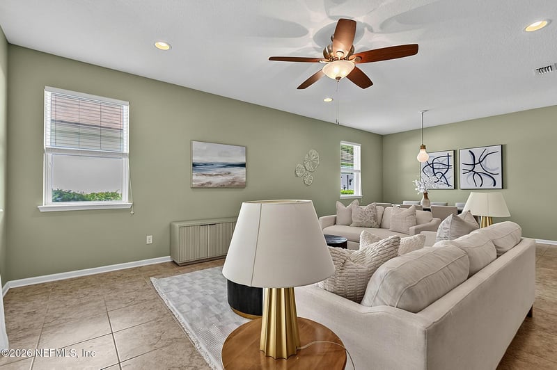 119 S Hummingbird Pl, Palm Coast, FL 32164