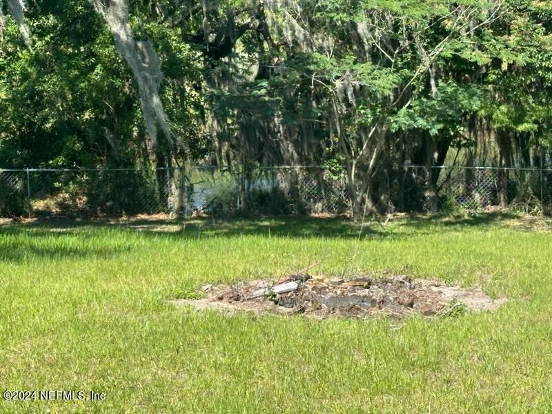 11903 Caney Ln, Jacksonville, FL 32218