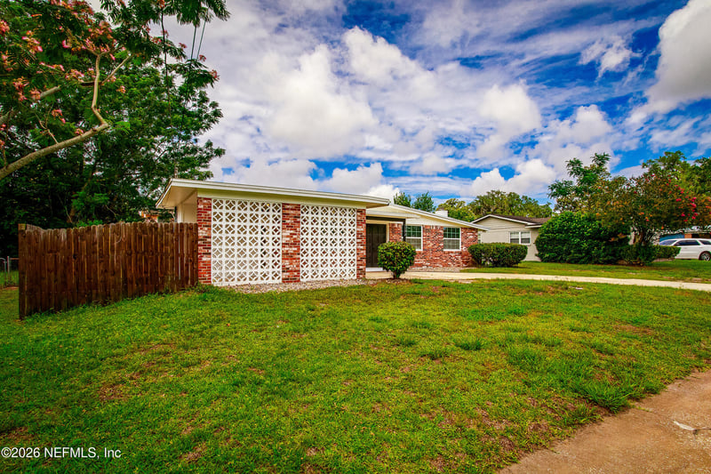 1192 Knobb Hill Dr, Jacksonville, FL 32221
