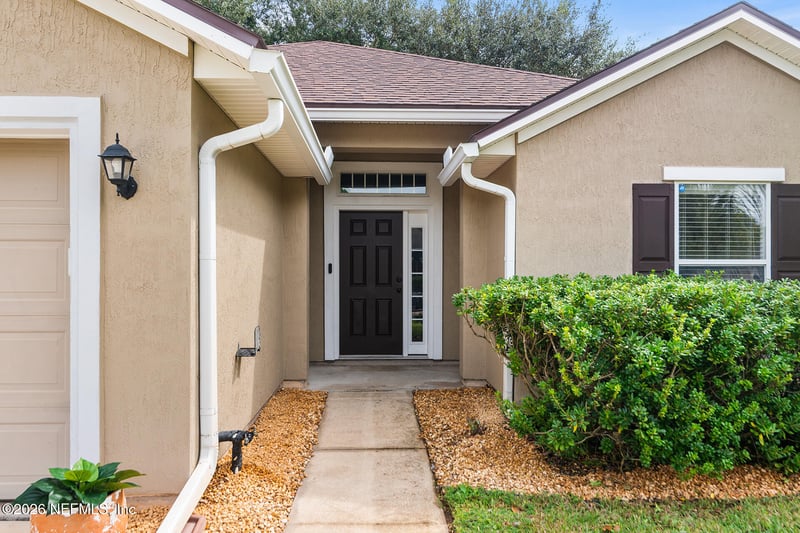 11941 Hayden Lakes Cir, Jacksonville, FL 32218