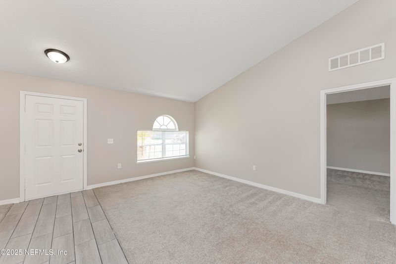 11958 Iron Creek Rd, Jacksonville, FL 32218