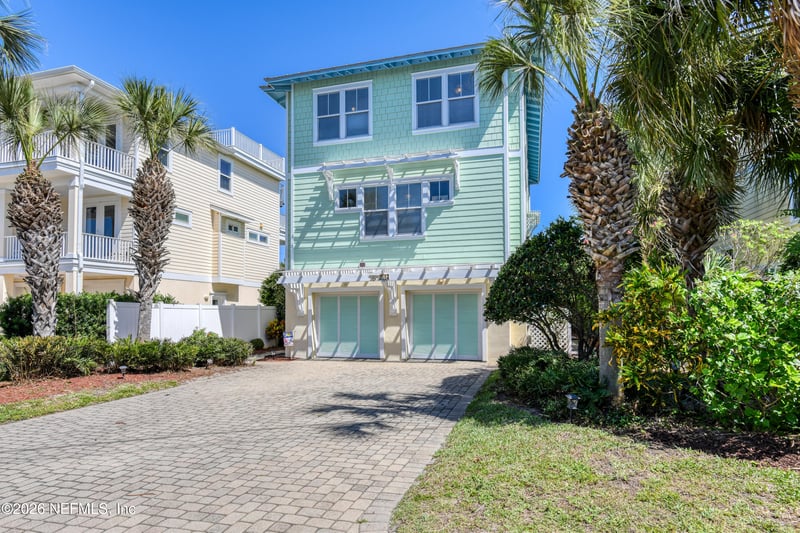 12 F St, St Augustine Beach, FL 32080