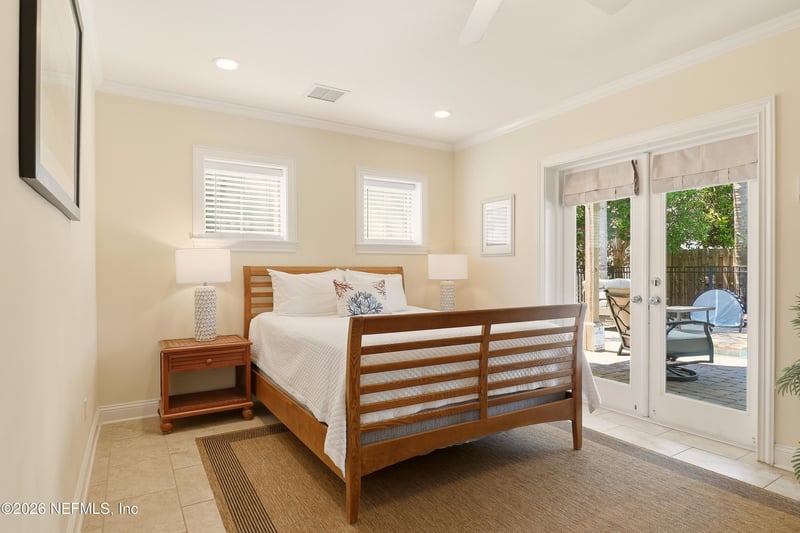 12 F St, St Augustine Beach, FL 32080