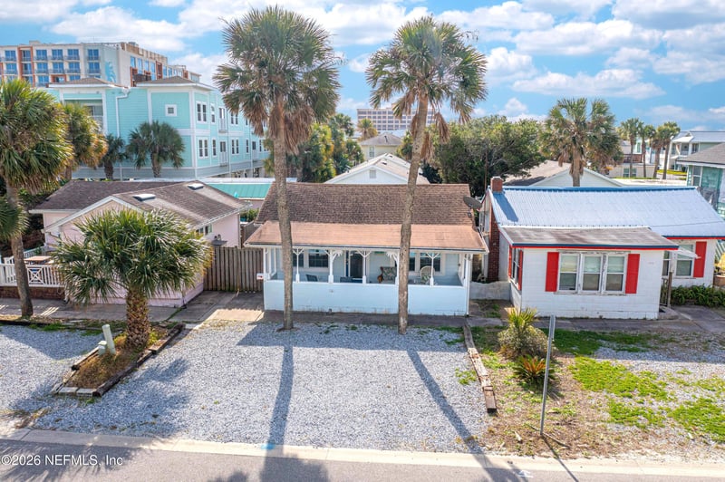 120 8th Ave N, Jacksonville Beach, FL 32250