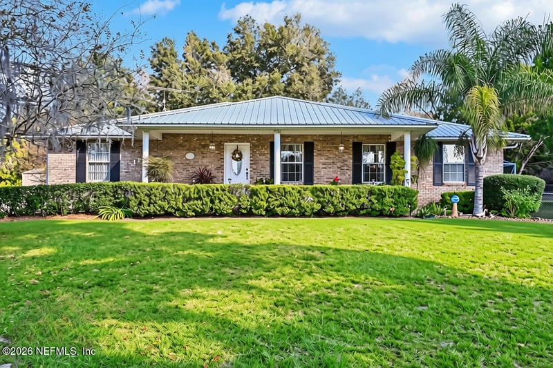 120 Ashley Lake Dr, Melrose, FL 32666
