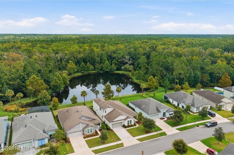 120 Calumet Dr, St Johns, FL 32259