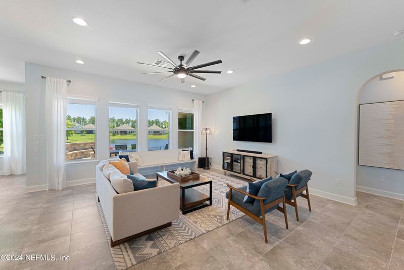 120 Delano St, St Johns, FL 32259