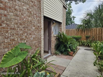1200 Bretta St #10, Jacksonville, FL 32211