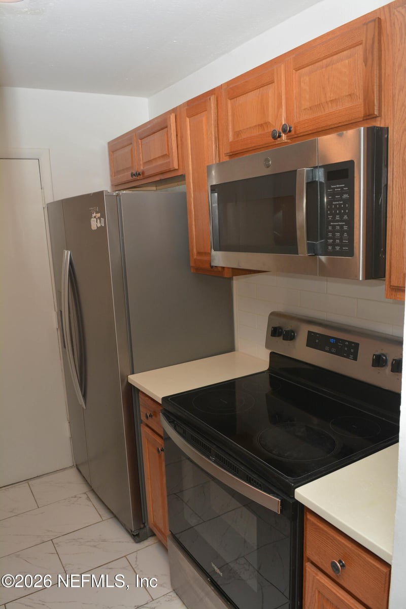 1200 Bretta St #25, Jacksonville, FL 32211