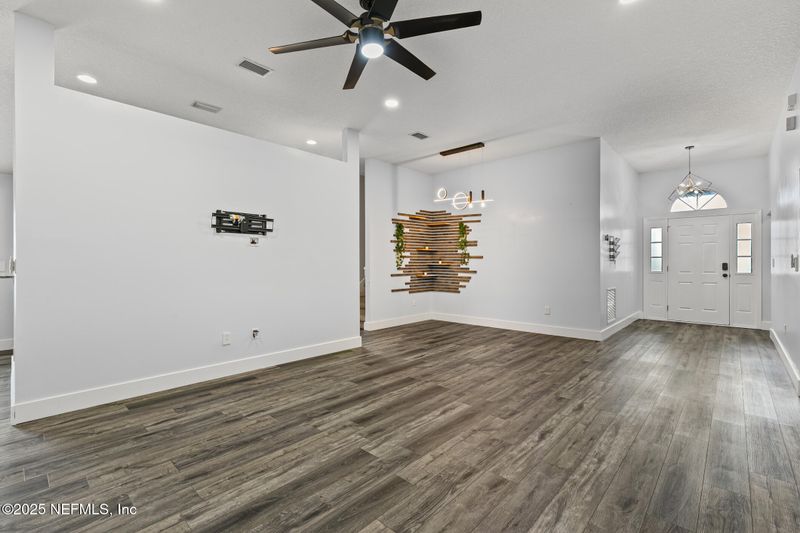 1200 Springhealth Ct, St Augustine, FL 32092