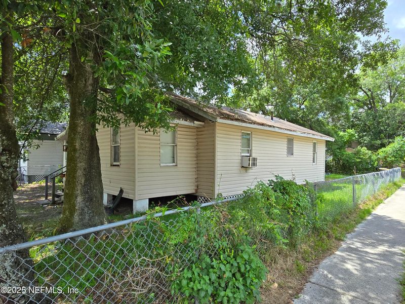 1202 E 14th St, Jacksonville, FL 32206