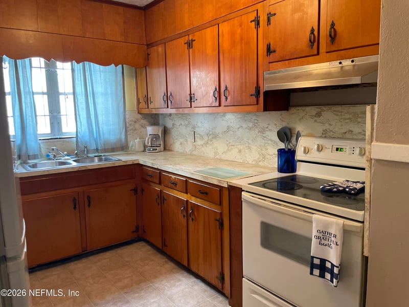 1203 Mcconihe St, Jacksonville, FL 32209