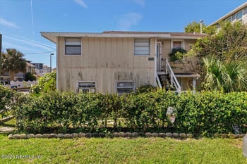 1204 2nd St S, Jacksonville Beach, FL 32250