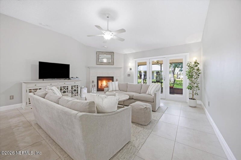 1204 Paradise Pond Rd, St Augustine, FL 32092