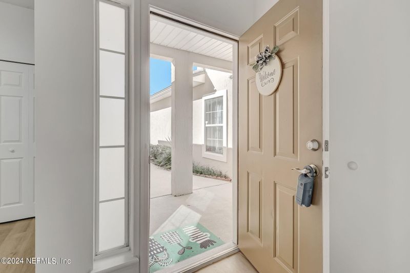 1204 Southern Stream Ct, St Johns, FL 32259