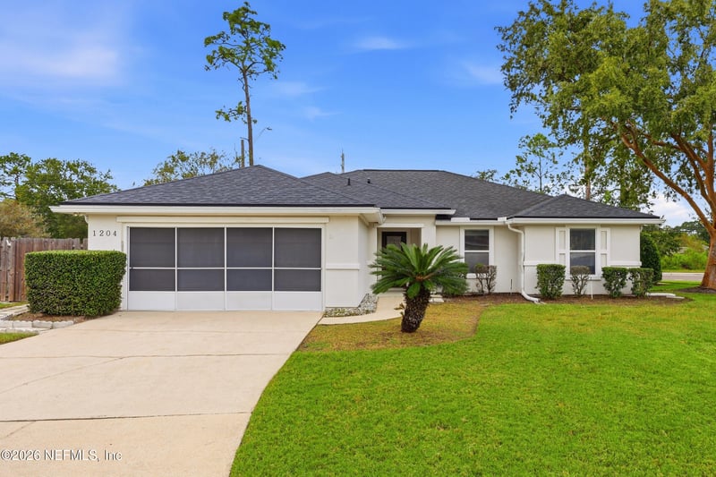 1204 Summit Oaks Dr W, Jacksonville, FL 32221