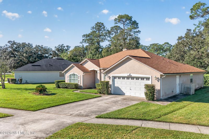 12048 Collins Creek Dr, Jacksonville, FL 32258