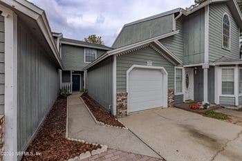 12057 Cobblewood Ln N, Jacksonville, FL 32225